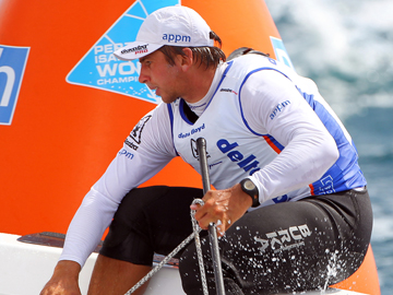 Perth 2011 ISAF Worlds - 10 December Highlights Show
