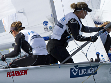 Superb Last Day From Slovenian Women's 470 Sailors Ensure Qualification